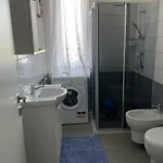 Valamar Nikolla 2 * Hamallaj